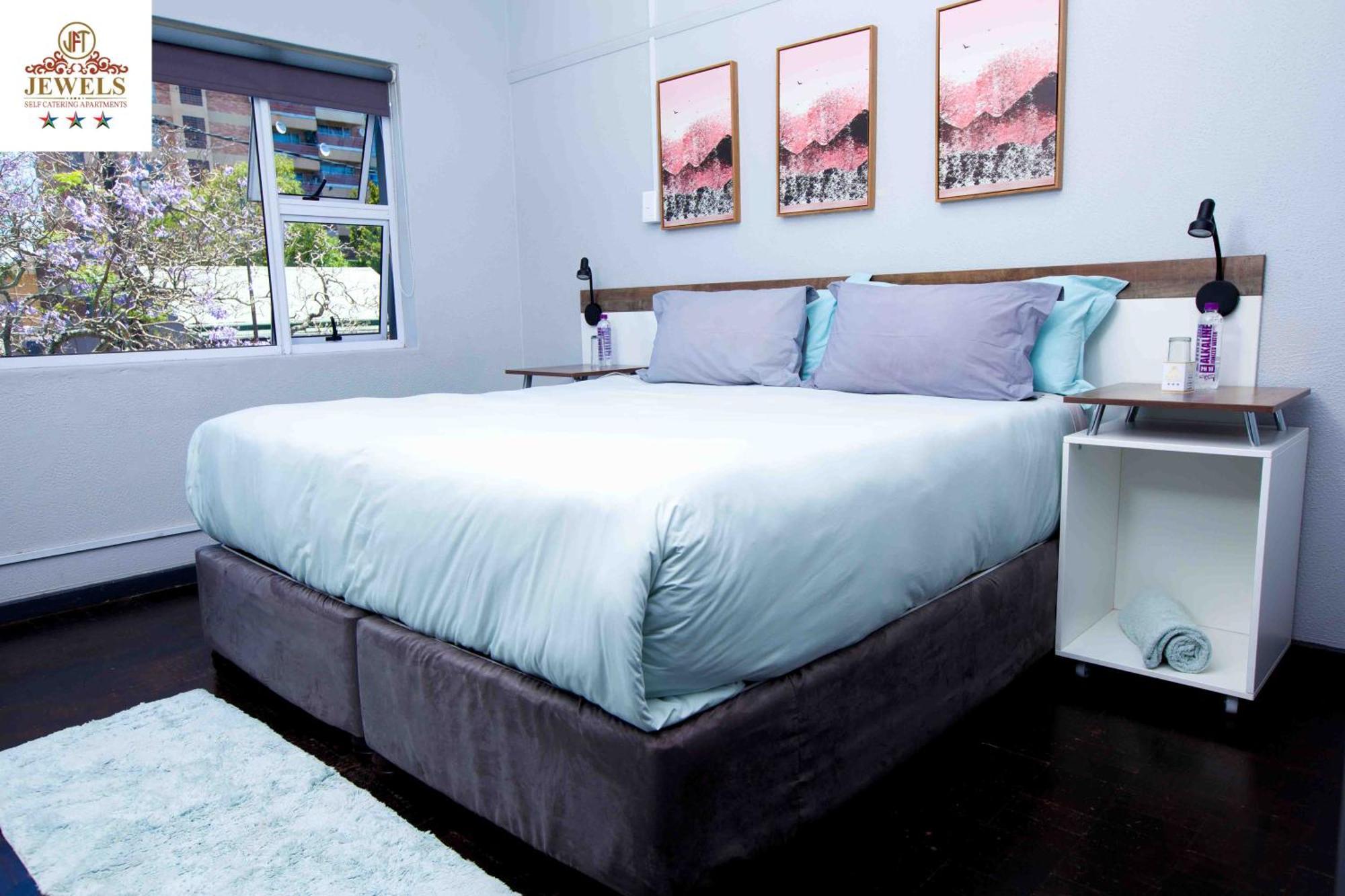 Jft Self Catering Units Bed & Breakfast East London Eksteriør bilde