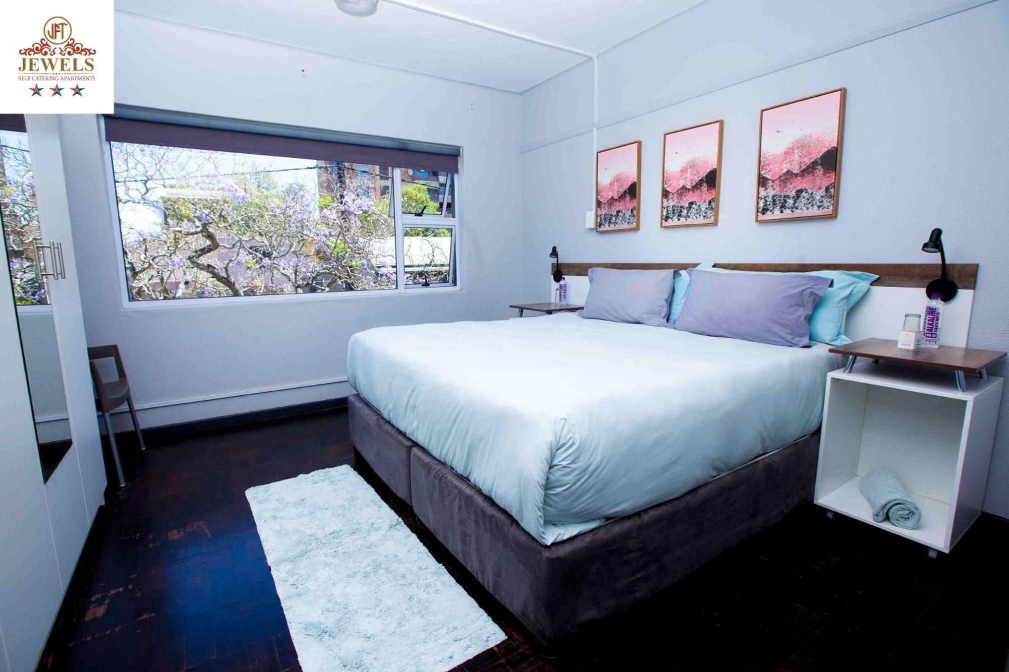 Jft Self Catering Units Bed & Breakfast East London Eksteriør bilde